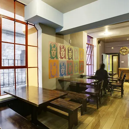 Hostal Sky Backpackers Dublín